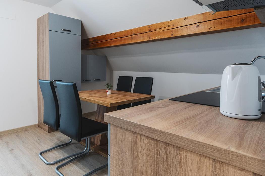 Apartmaji Gorenc Μπλεντ Εξωτερικό φωτογραφία