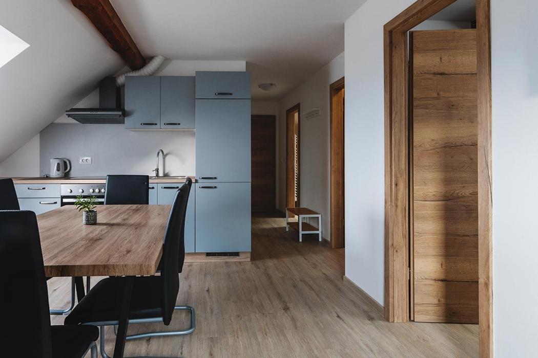 Apartmaji Gorenc Μπλεντ Εξωτερικό φωτογραφία