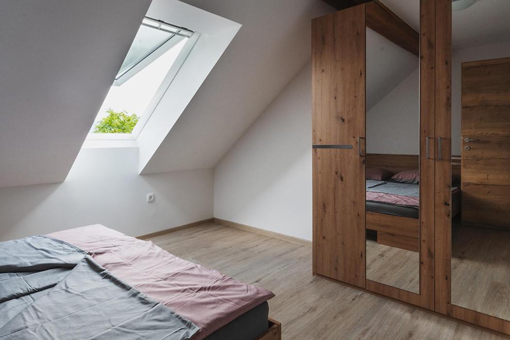 Apartmaji Gorenc Μπλεντ Εξωτερικό φωτογραφία